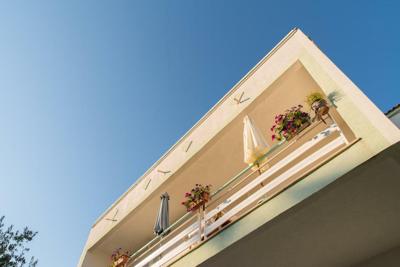 Apartments Villa Lena Zadar Extérieur photo
